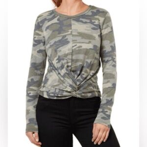 Numero Camo-Print Twist-Front Top